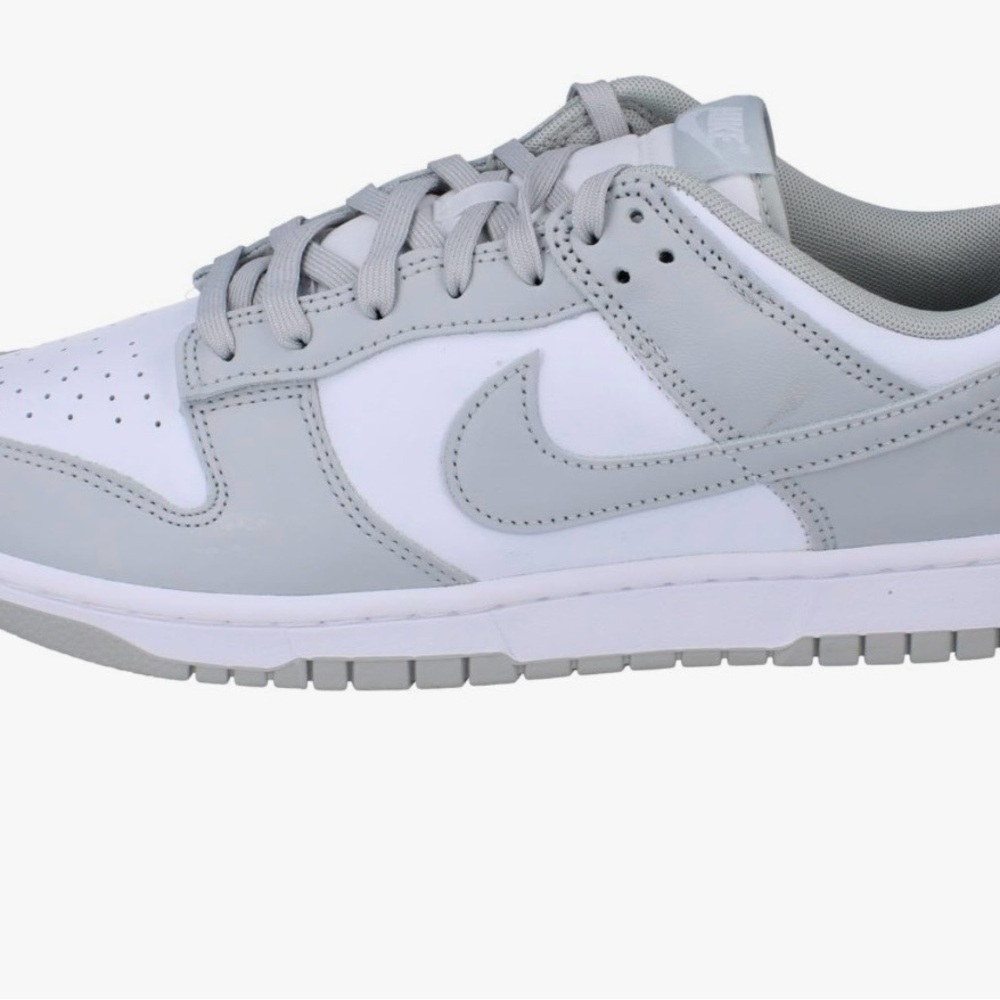 Nike Men's Gray and White Sneakers - Picture 2 of 10